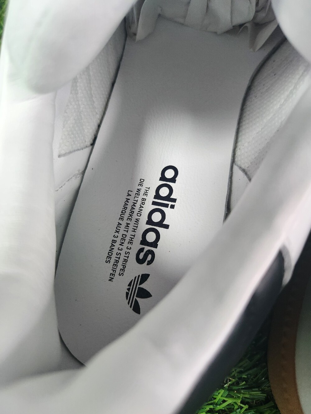 adidas® Women's 12.5 (Men's 11.5) Samba XLG Shoes in Cloud White/Core Black/Gum - Picture 7 of 9